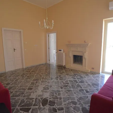 Calle Dei Saraceni Bed and Breakfast 4*