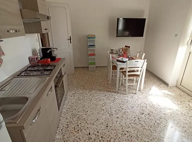 Nocleg ze śniadaniem Calle Dei Saraceni Carmiano (Apulia)
