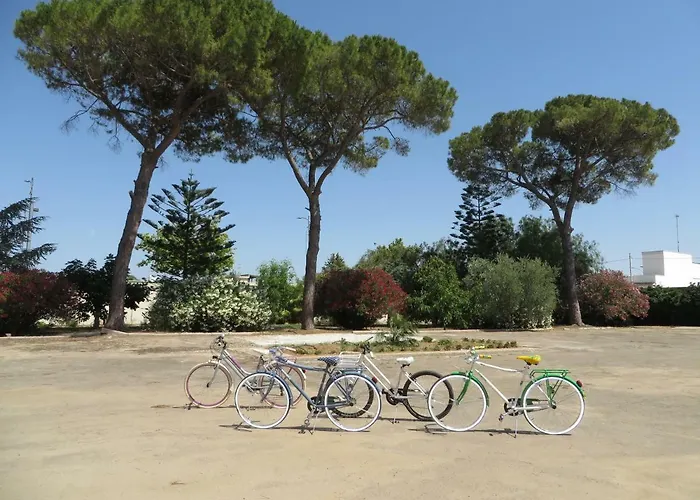 Calle Dei Saraceni 4* Carmiano (Apulia)