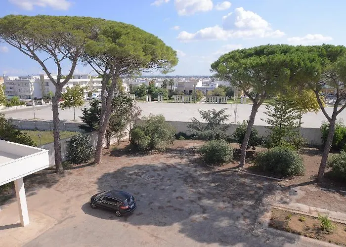 Calle Dei Saraceni 4* Carmiano (Apulia)