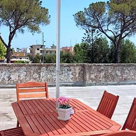 Nocleg ze śniadaniem Calle Dei Saraceni Carmiano (Apulia)