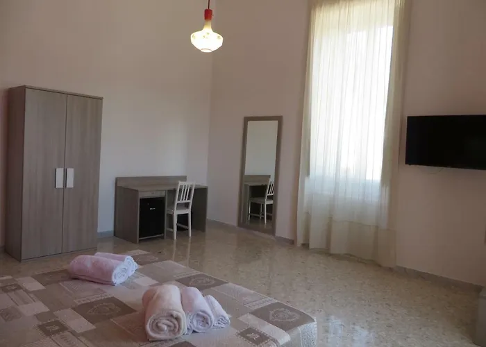 Calle Dei Saraceni 4* Carmiano (Apulia)